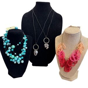 Lot of 4 Necklaces & Earrings Lot Bundle METALS AND JEWELS etc, new/with tags